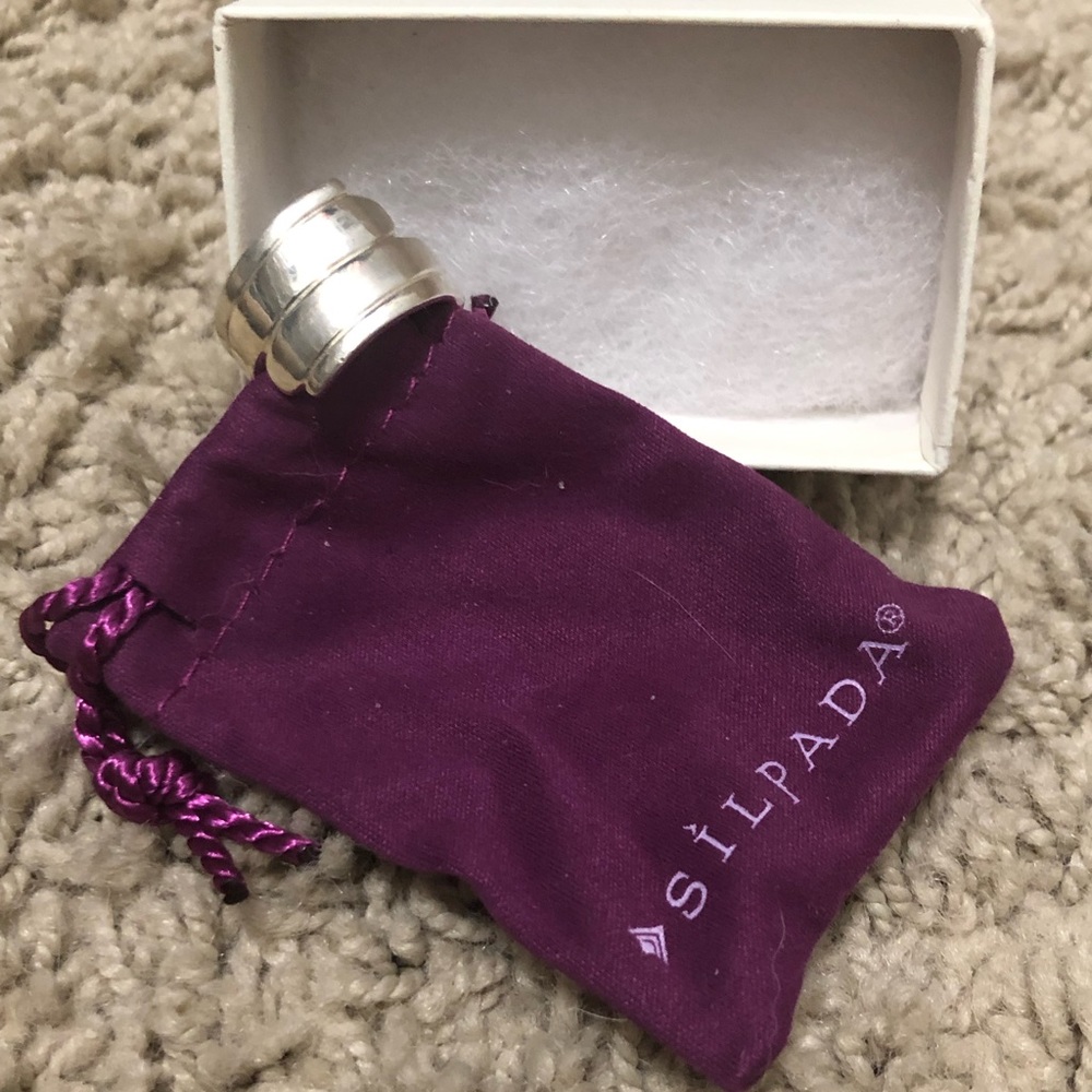 Silpada ring size 7